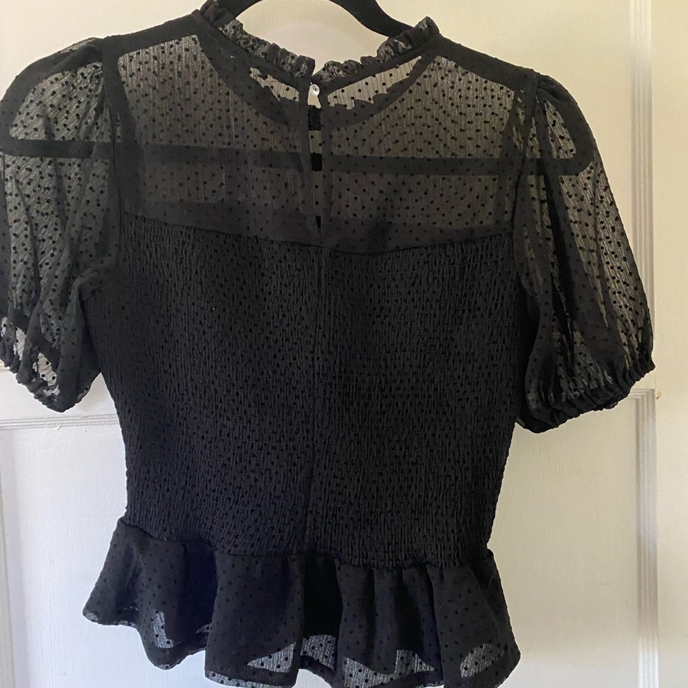 Mesh puff sleeve peplum top